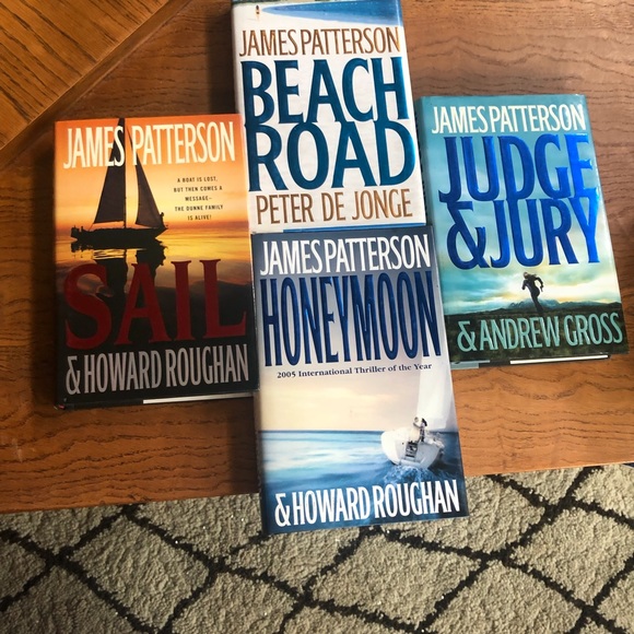 James Patterson book Bundle - Picture 1 of 4